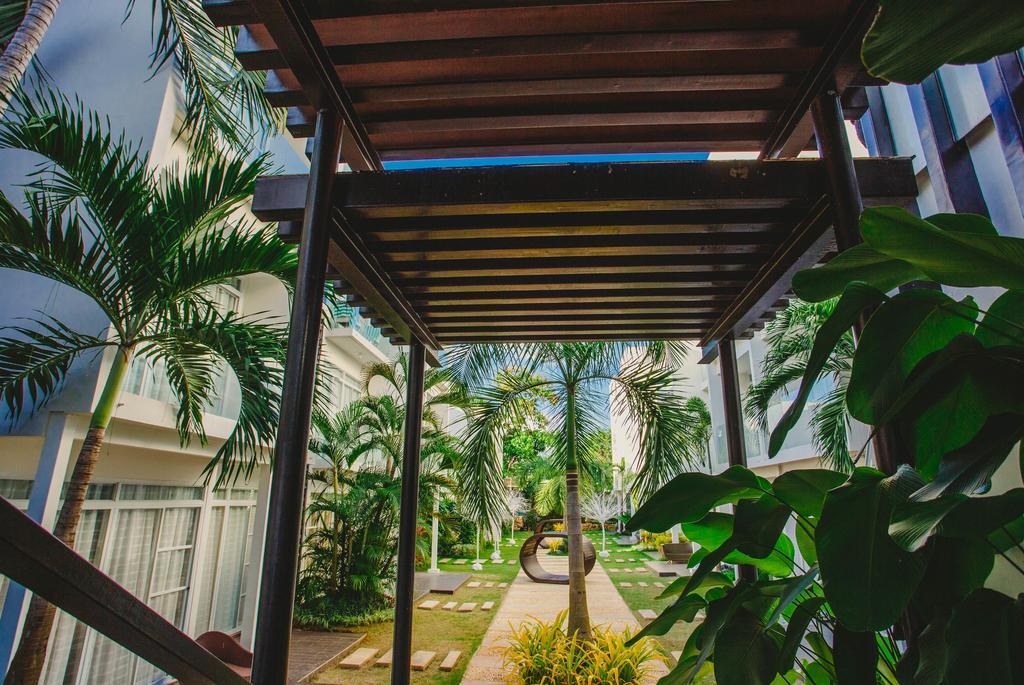 Aziza Paradise Hotel Puerto Princesa Luaran gambar