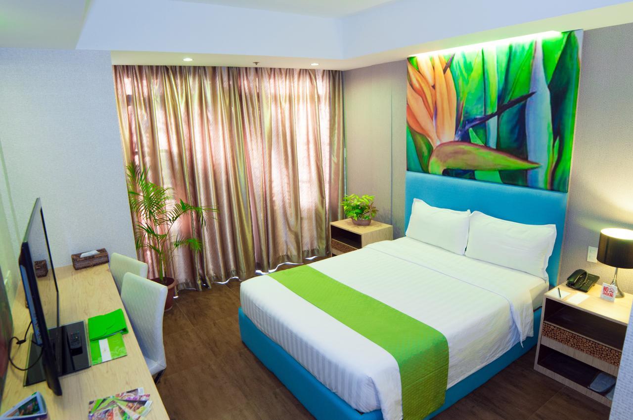 Aziza Paradise Hotel Puerto Princesa Luaran gambar