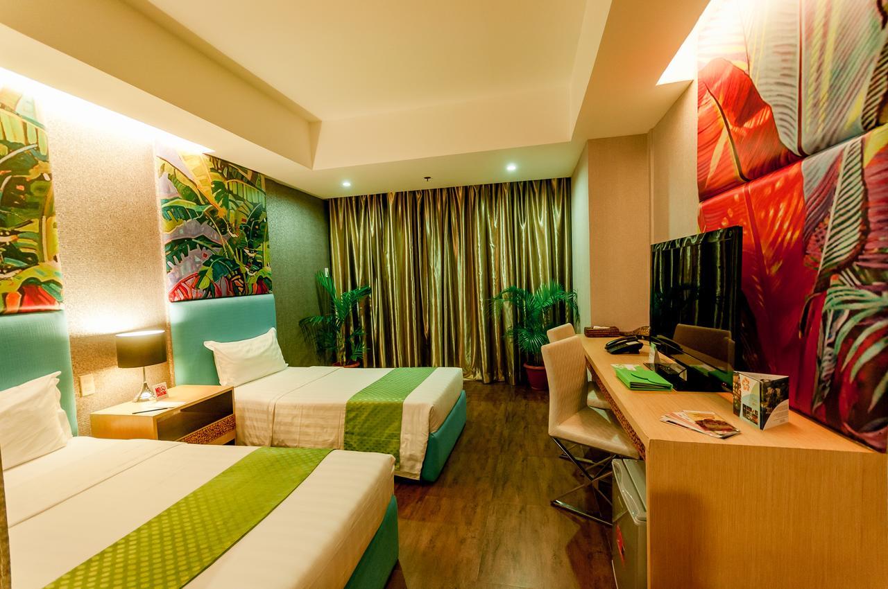 Aziza Paradise Hotel Puerto Princesa Luaran gambar
